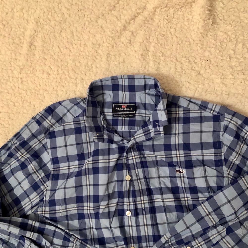 Vineyard Vines Button Down (Performance)